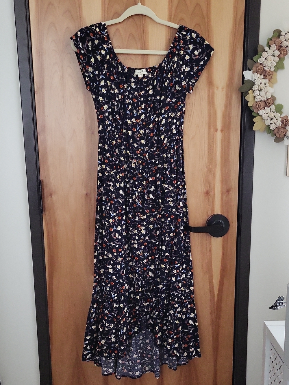 Navy Floral Maxi Dress with Short Sleeves